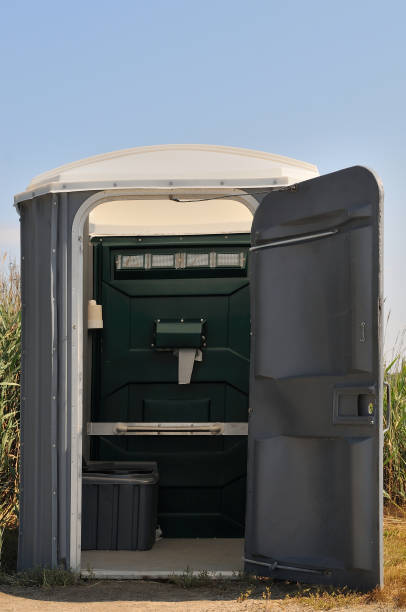 Best Event porta potty rental  in Smithville Sanders, IN